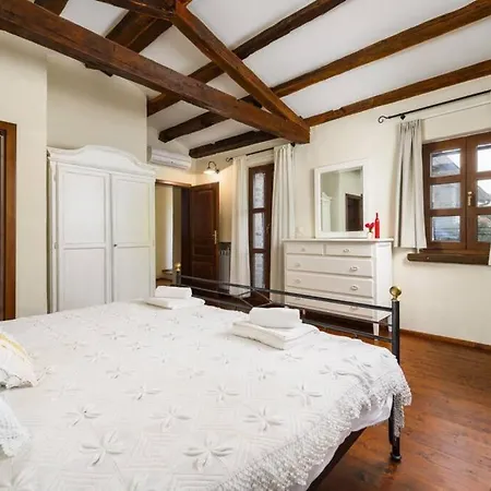 Lunaria - Istrian With Pool Villa *