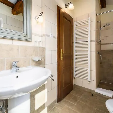 Villa Lunaria - Istrian With Pool Višnjan
