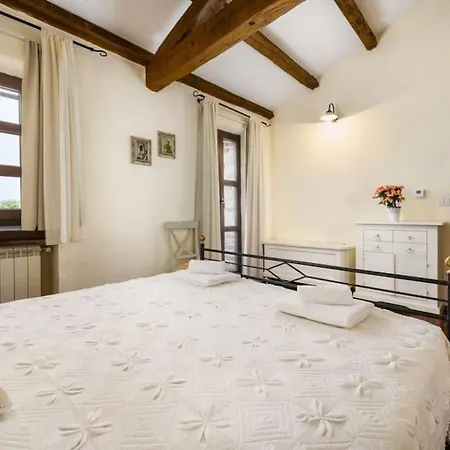 Lunaria - Istrian With Pool Villa